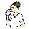 コップの水を飲む女性のイラスト